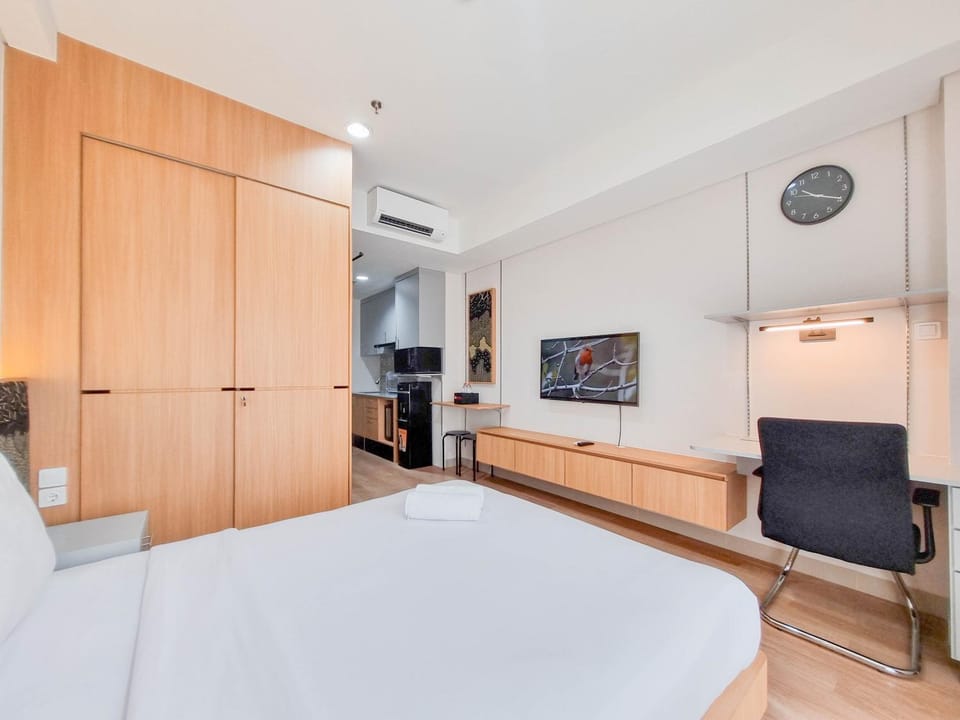 Good and Comfort Stay Studio Patraland Amarta Apartment By Travelio Apartment in Special Region of Yogyakarta