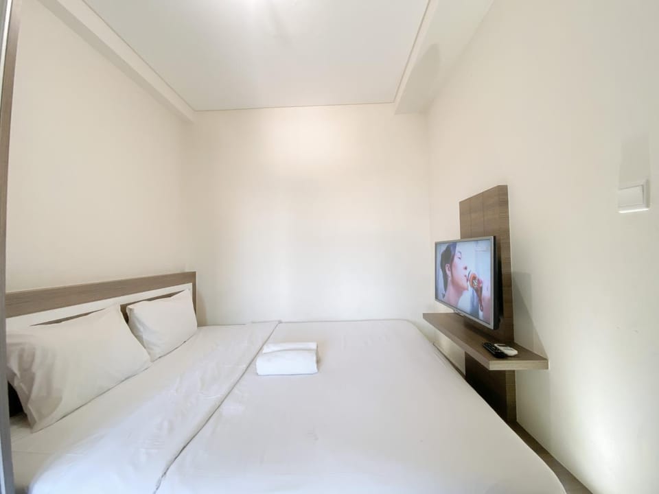 Strategic 2BR Apartment with Pool View at Parahyangan Residence By Travelio Apartment in Parongpong
