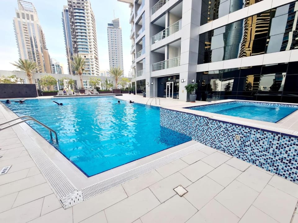 SUNRISE HOMES - Stunning 1 Bed Apt - Dubai Marina Apartment in Dubai