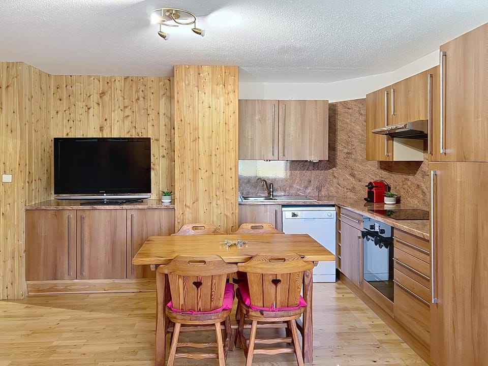 TV and multimedia, Meals, kitchen