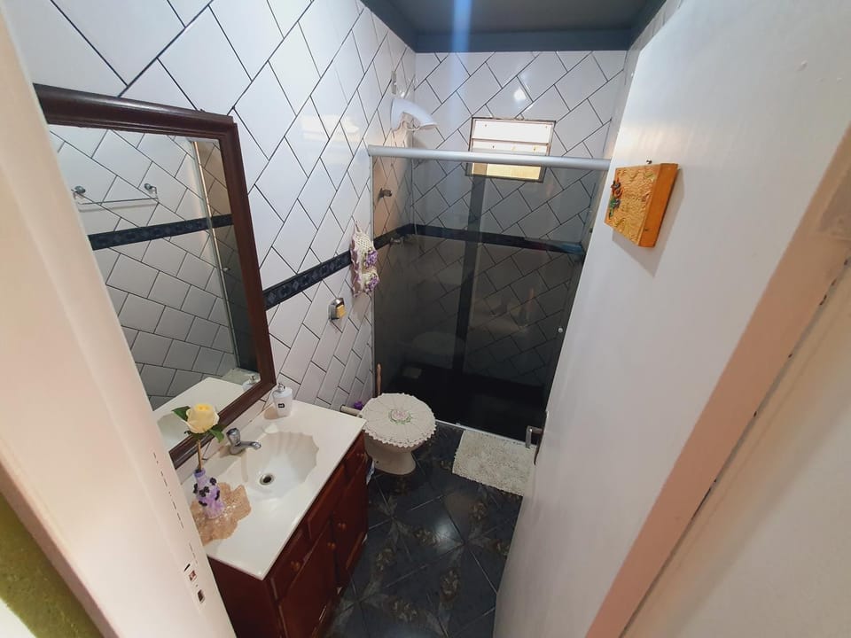 Shower, Bathroom, towels