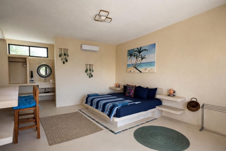 Bed, TV and multimedia, Bedroom, air conditioner