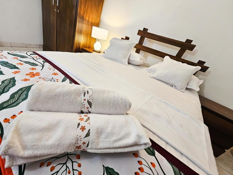 Royal Mount Palace Apartment in Dehiwala-Mount Lavinia