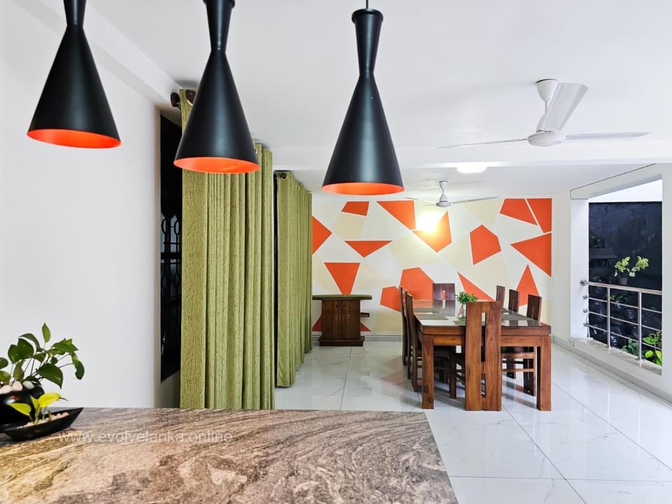 Royal Mount Palace Apartment in Dehiwala-Mount Lavinia