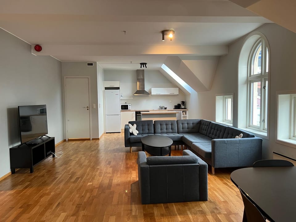 Living room, kitchen