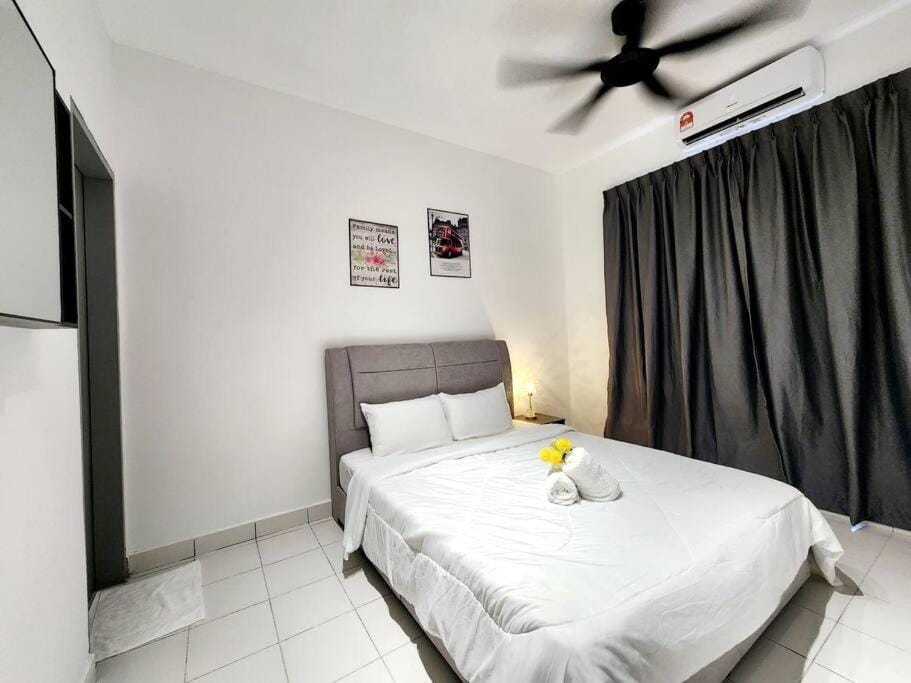 3km to Malacca town by Define Suite Apartment in Malacca