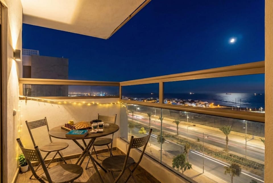 Night, View (from property/room), Balcony/Terrace