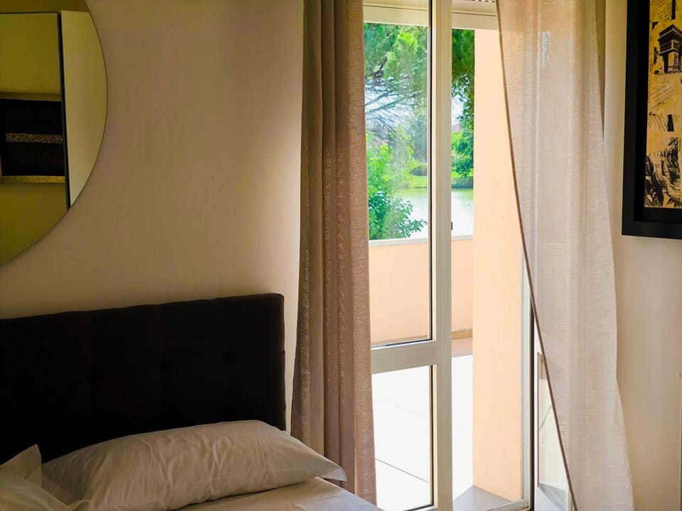 Appartamento "Laghetto 2" Apartment in Emilia-Romagna
