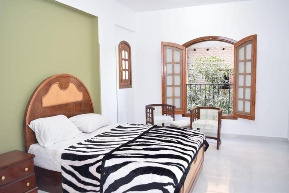 El Hady villa with swimming pool Villa in Luxor