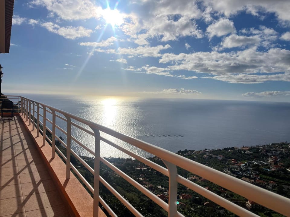 The Top Apartment in Madeira District