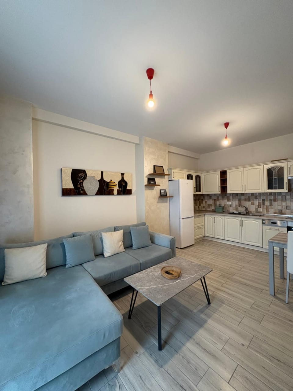 Kitchen or kitchenette, Living room, Seating area, Dining area, oven, stove