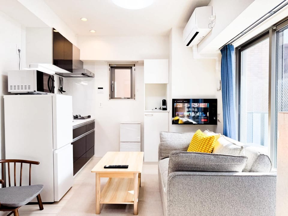 Triphome Tokyo Sugamo 2024 New 3 mins 2 stations Apartment in Japan