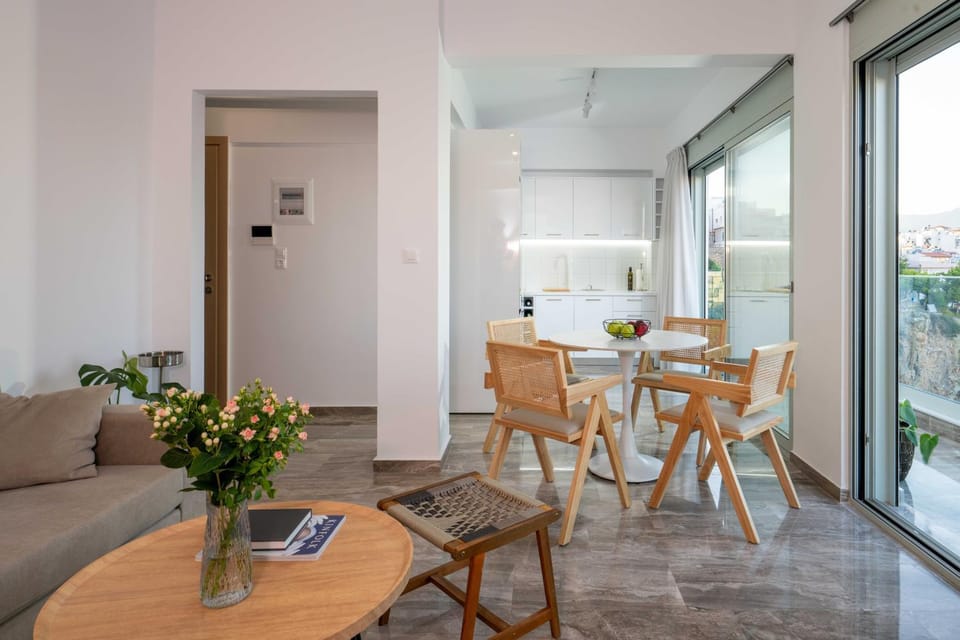 Kitchen or kitchenette, Living room, Dining area