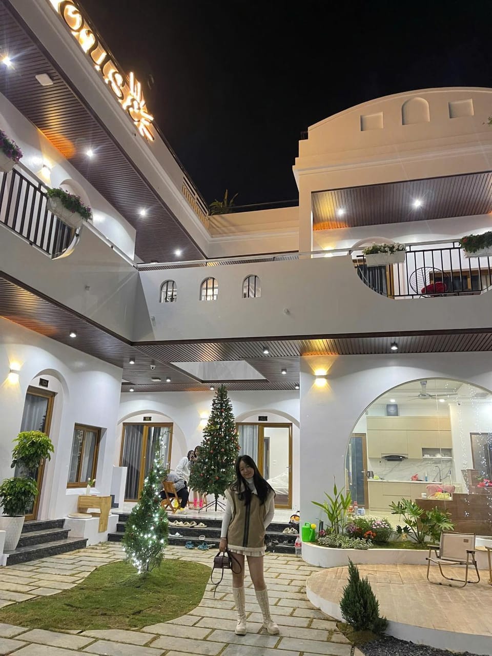 Nắng House Homestay Hotel in Laos