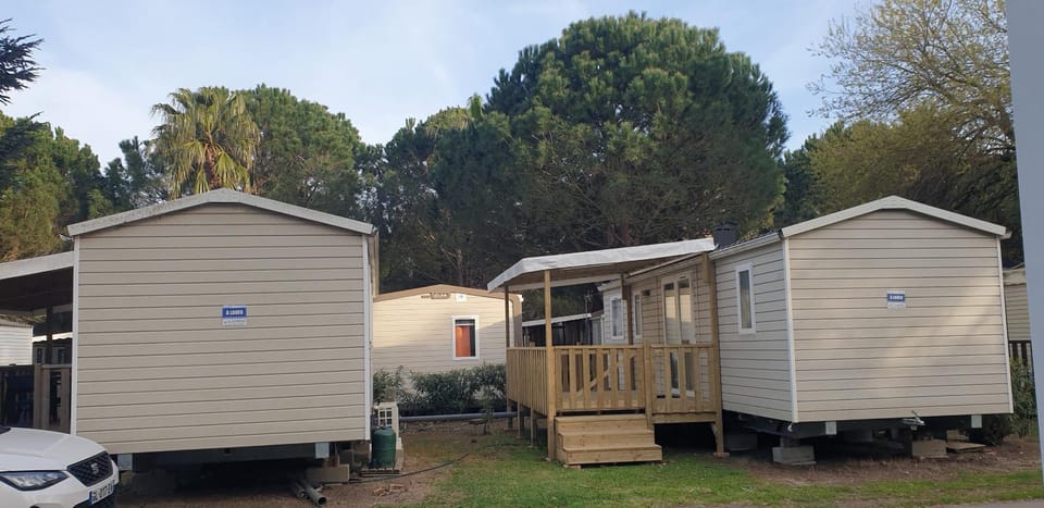 MOBIL HOME n 2 TOUT CONFORT ST CYPRIEN 66 Campground/ 
RV Resort in Saint-Cyprien