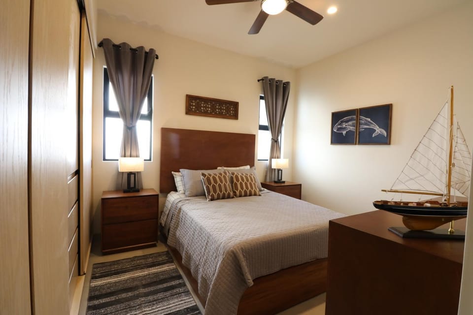 Bed, Photo of the whole room, Bedroom, wardrobe