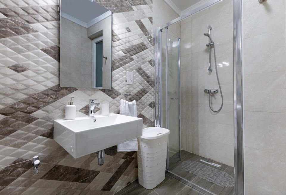 Luxurious & Spacious 1BD Stay at The Podium - Yacht Marina Area Apartment in Malta