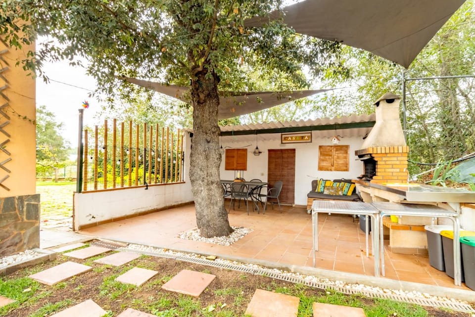 Ca La Iaia – Casa con piscina y jardín Chalet in Selva
