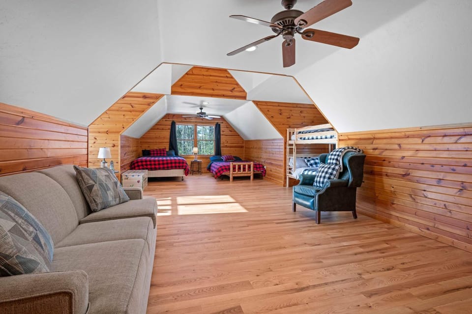The Log Home of Fish Creek by Simple Life Rentals House in Door County