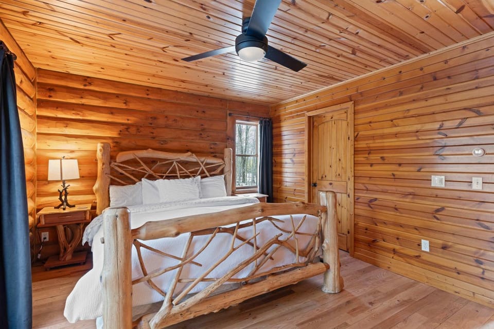 The Log Home of Fish Creek by Simple Life Rentals House in Door County