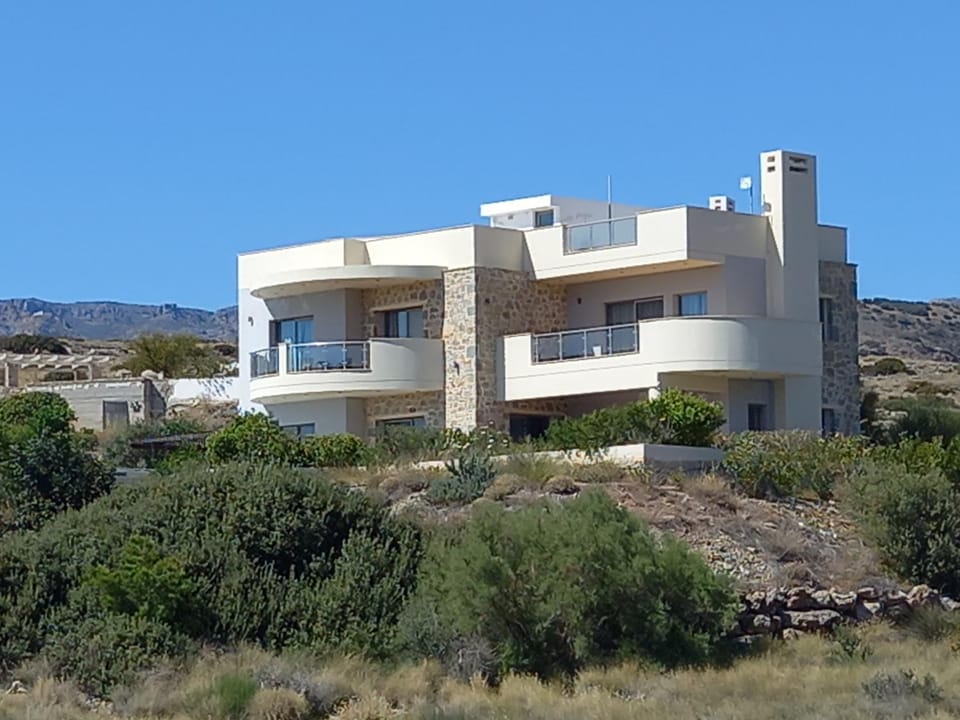 Property building, Mountain view