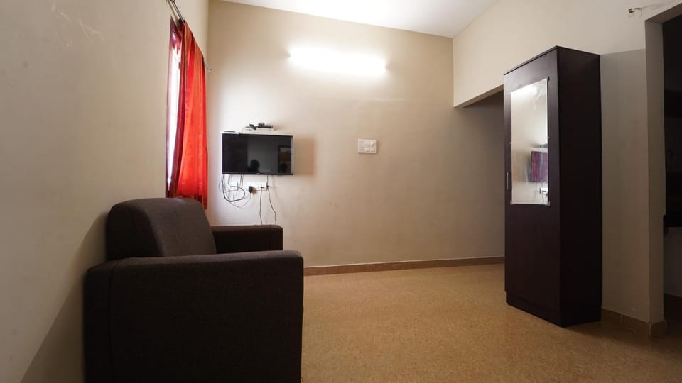 Toilet, Communal lounge/ TV room, TV and multimedia, Evening entertainment