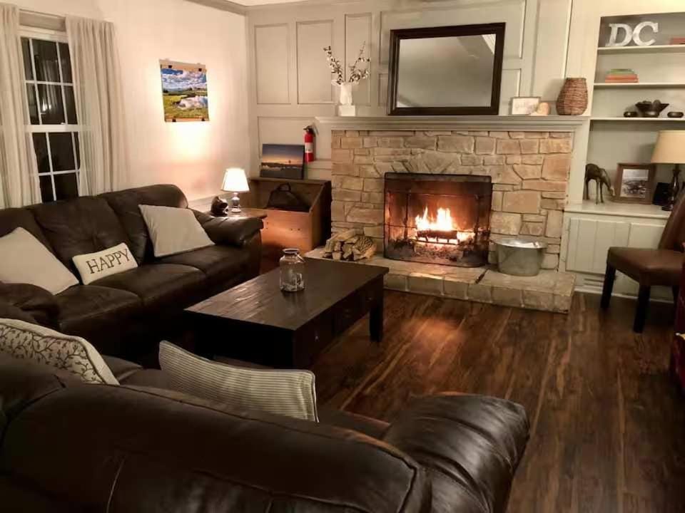 Manistique Stone Cottage by Simple Life Rentals House in Door County