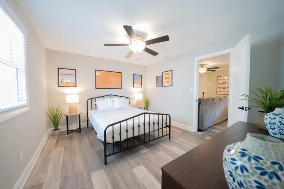 OV Mosaic - Topaz Suite Apartment in Norfolk