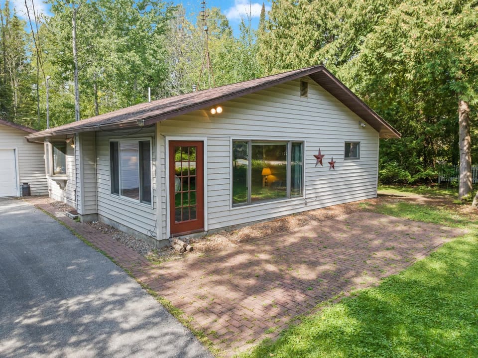 North Bay Tranquility by Simple Life Rentals House in Door County