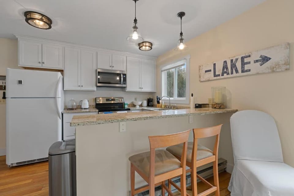 Tranquility Bay Getaway by Simple Life Rentals House in Door County