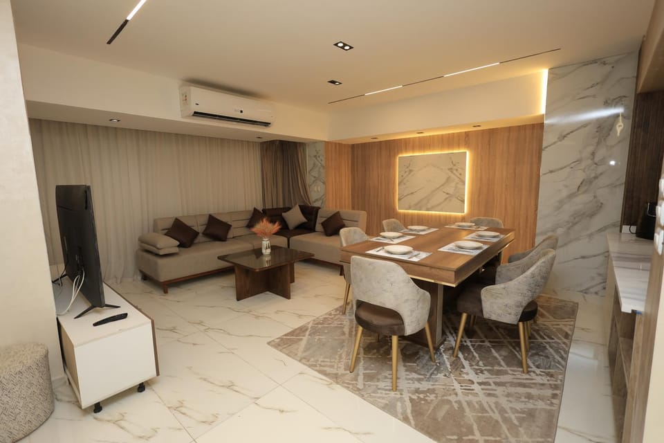 Luxury 3BR Modern with Nile View from All Rooms Apartment in Cairo