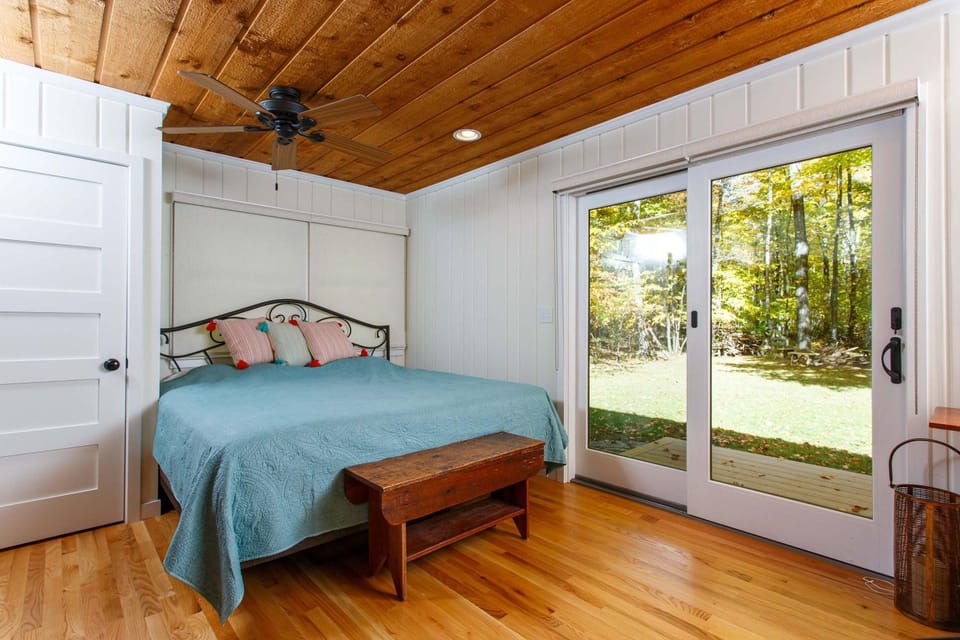 Roo Retreat by Simple Life Rentals House in Door County
