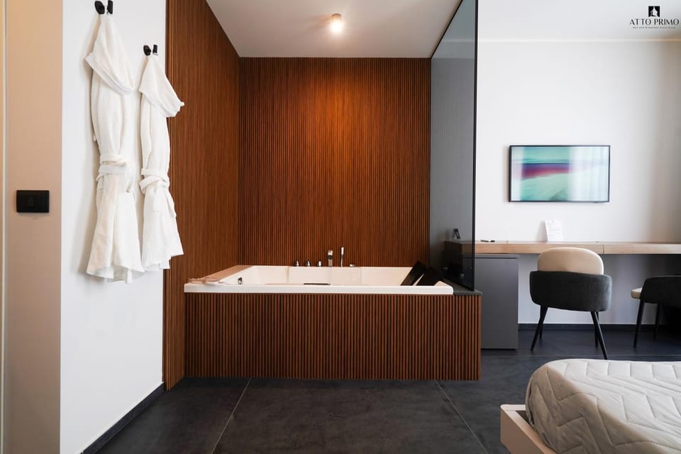 Hot Tub, TV and multimedia, Photo of the whole room