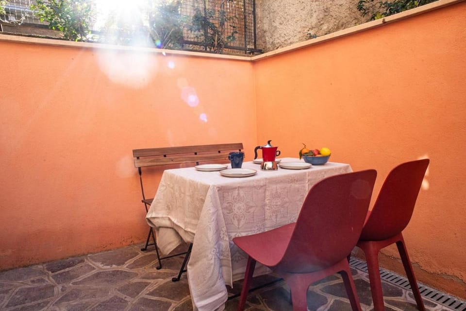 Alloggio Turistico al Villino del Melograno Apartment in Rome
