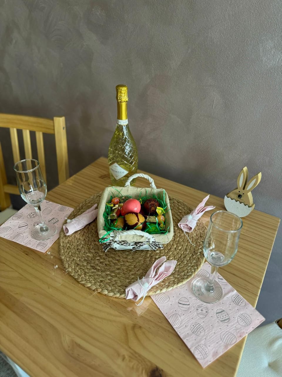 Food and drinks