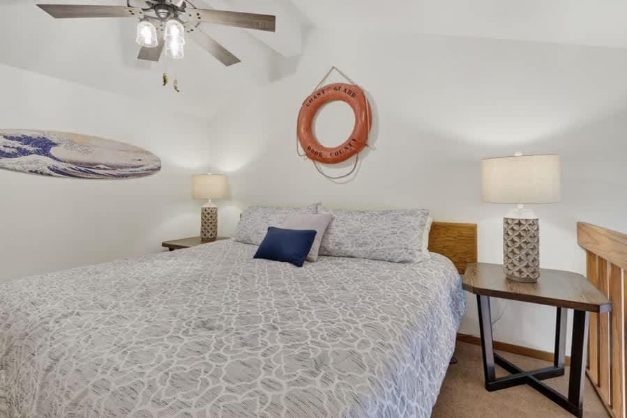 Ephraims Pearl Unit 203 by Simple Life Rentals House in Ephraim