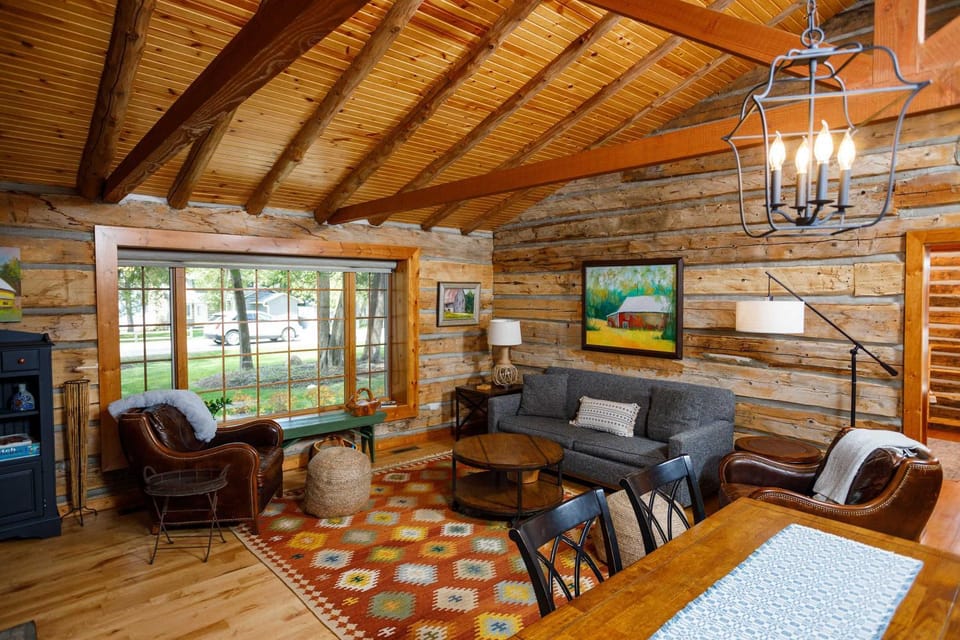 Collings Log House by Simple Life Rentals House in Ephraim