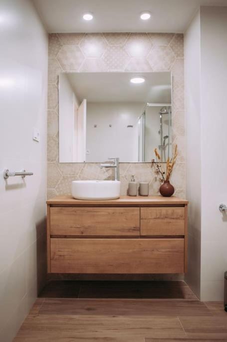 Nuevo y acogedor loft en Amistat Apartment in Valencia