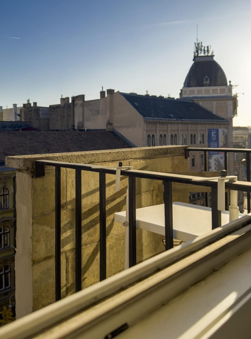Central Blaha Haven City Center Modern Apartment in Budapest