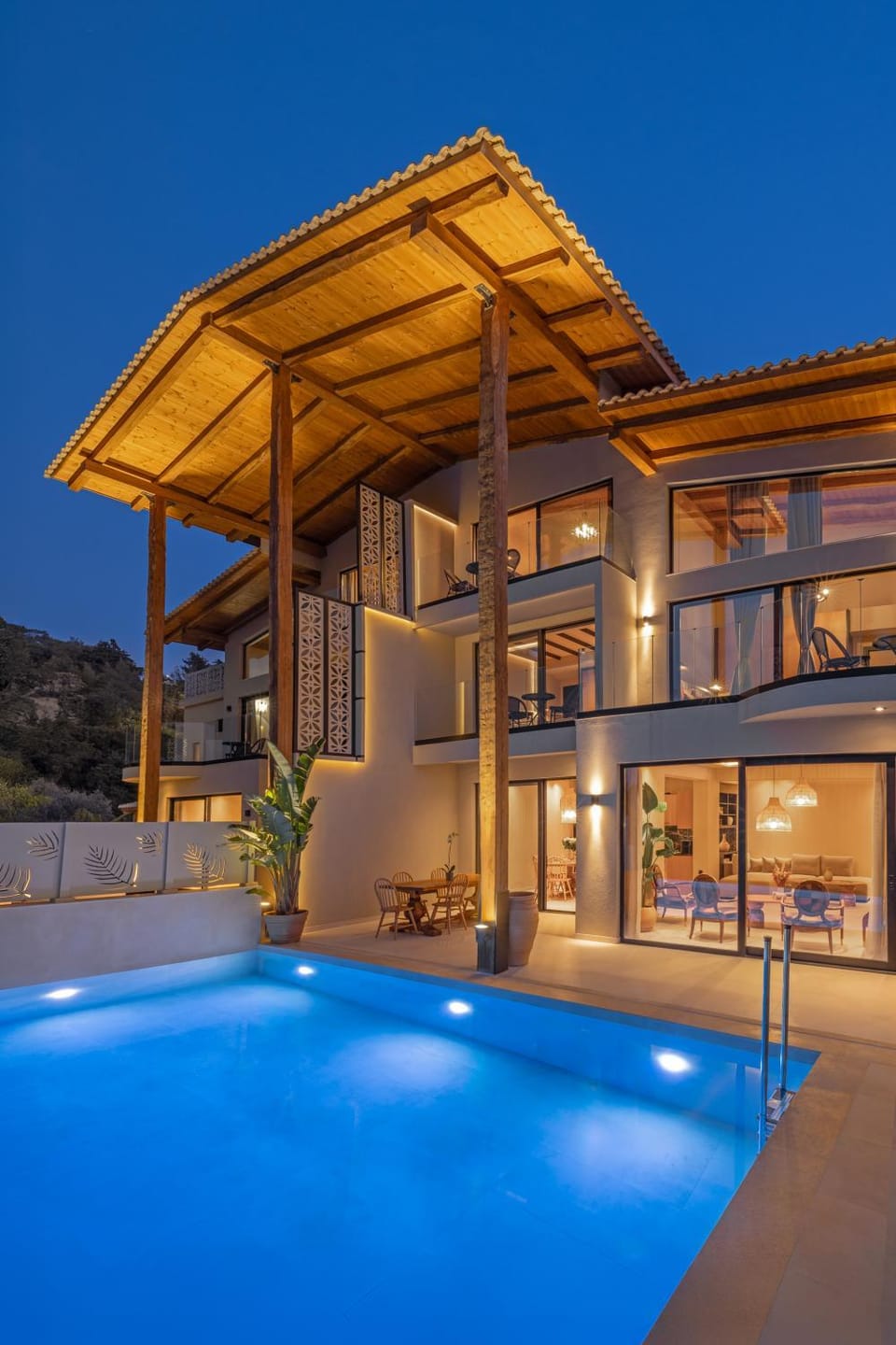 Patio, Night, View (from property/room), Balcony/Terrace, Pool view, Swimming pool