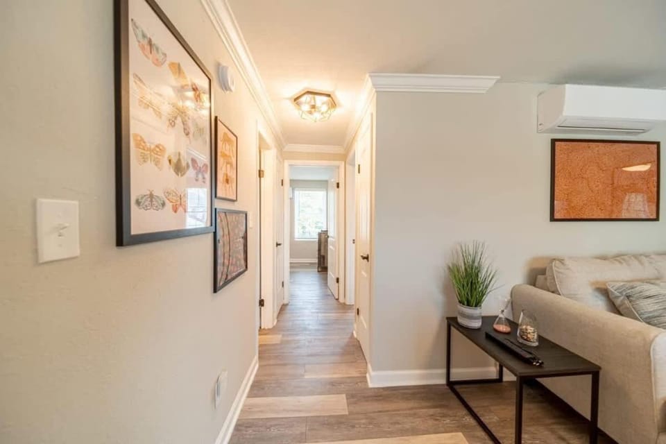 OV Mosaic - Cove Suite Apartment in Norfolk