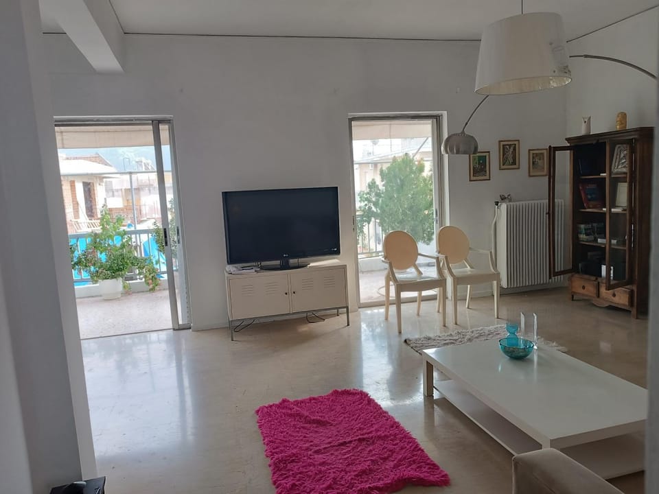 TV and multimedia, Living room, Seating area