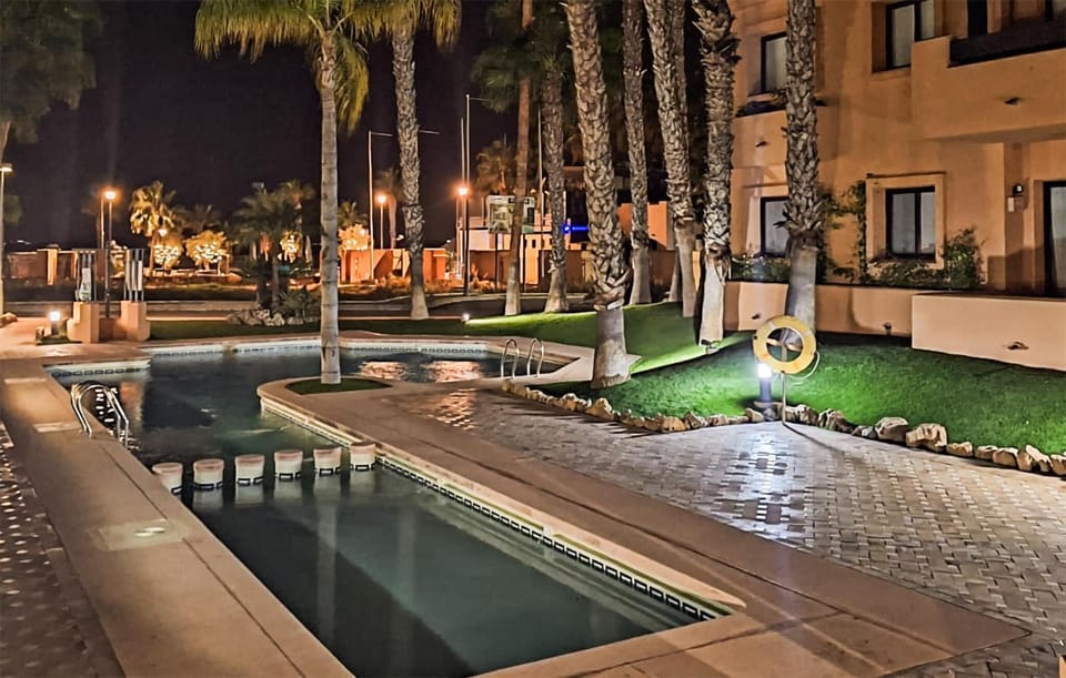 Swimming pool