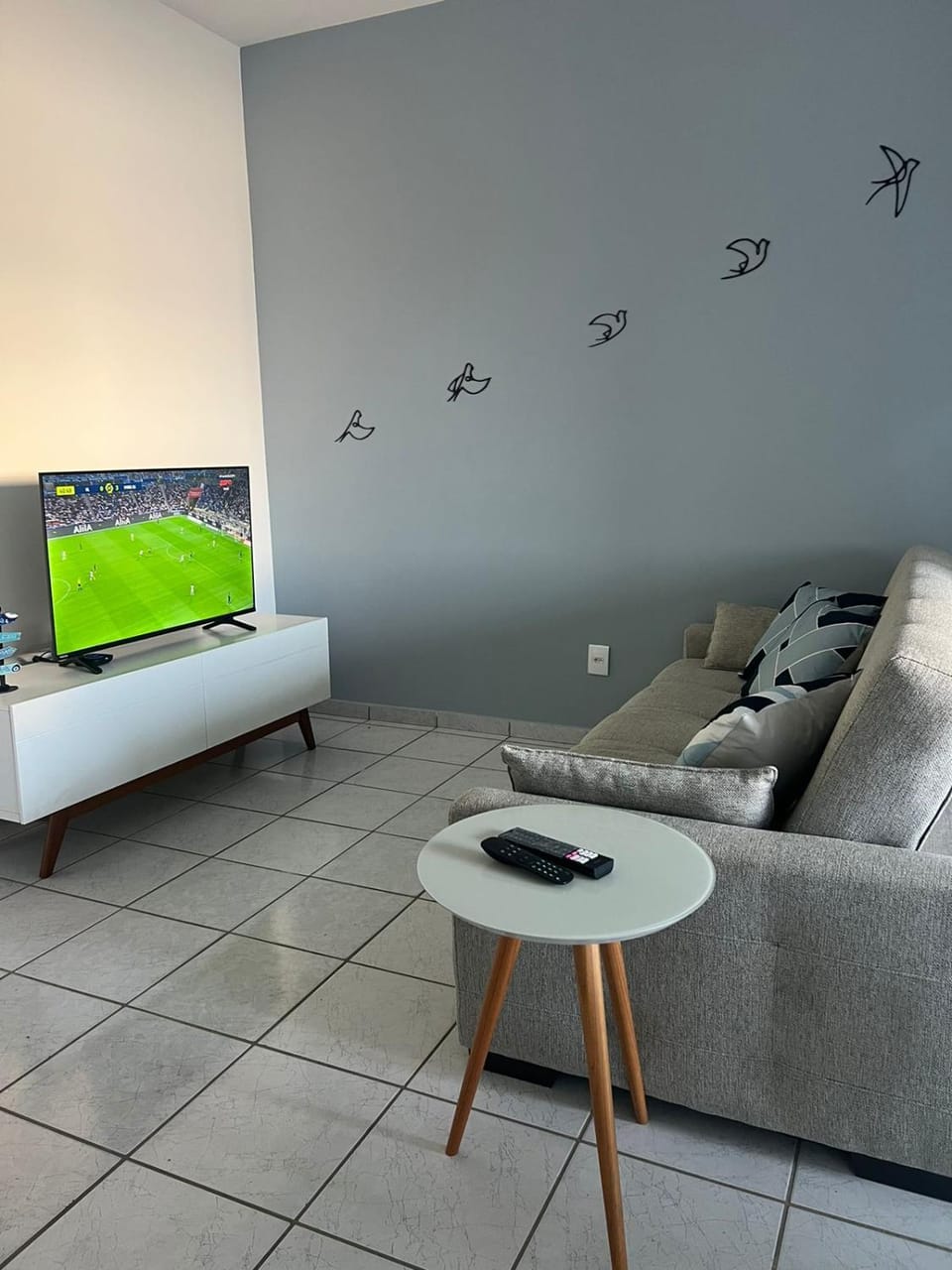 Novidade na Enseada Azul! Apto com churrasqueira, área gourmet e Ar condicionado a 150m da praia Apartment in Guarapari