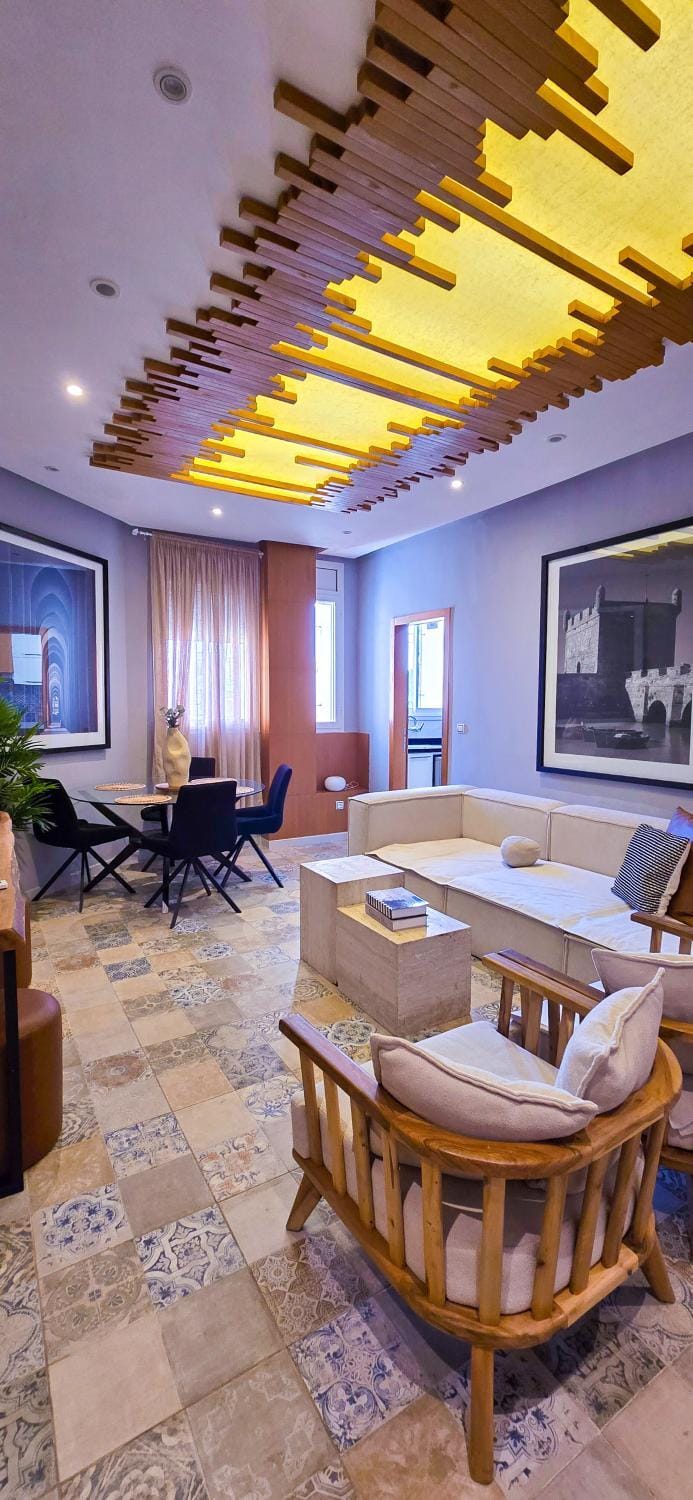 Living room, Seating area, Dining area