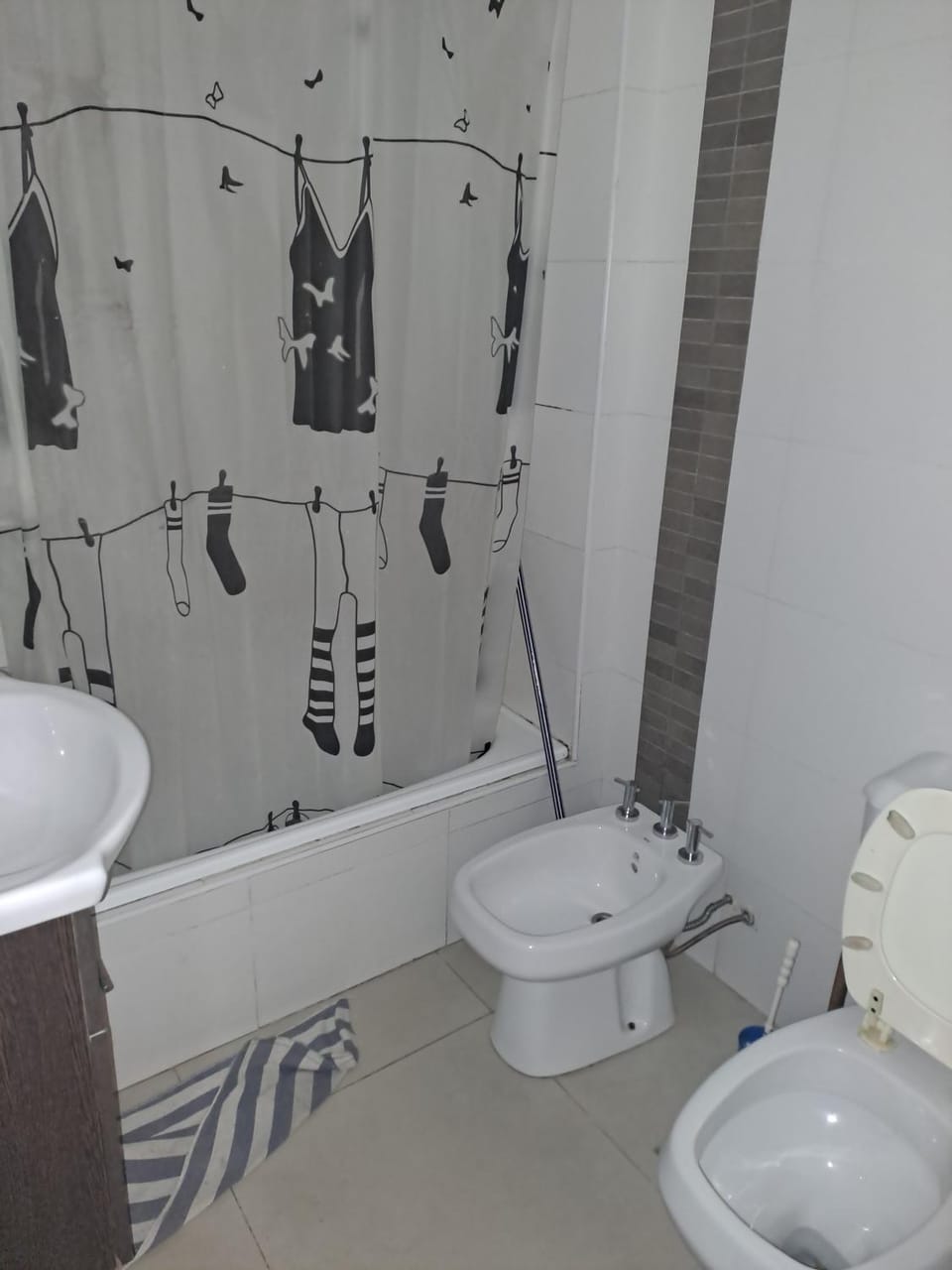 Bathroom, Bath, bidet