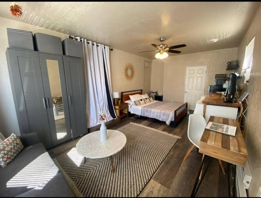 North Valley Studio Apartment in Albuquerque