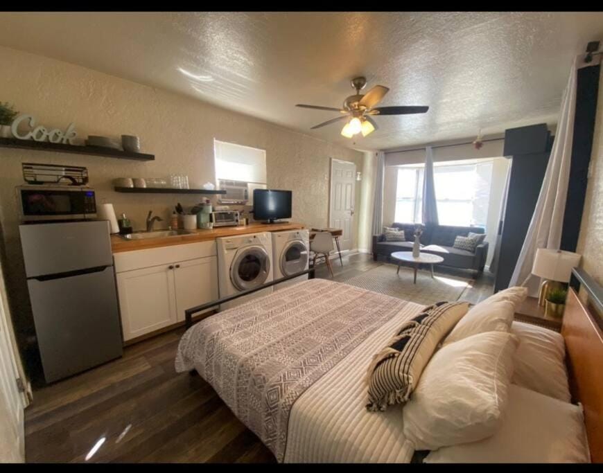North Valley Studio Apartment in Albuquerque