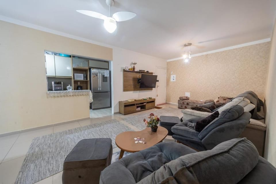 Apto 200m 2min da praia baratinho no precinho Apartment in State of São Paulo