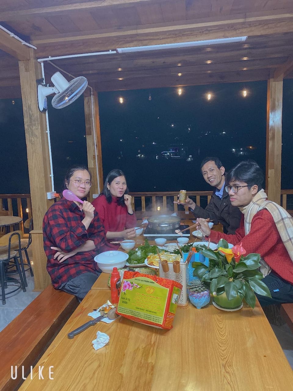 Homestay Khánh Linh - Trạm Tấu Yên Bái Bed and Breakfast in Laos